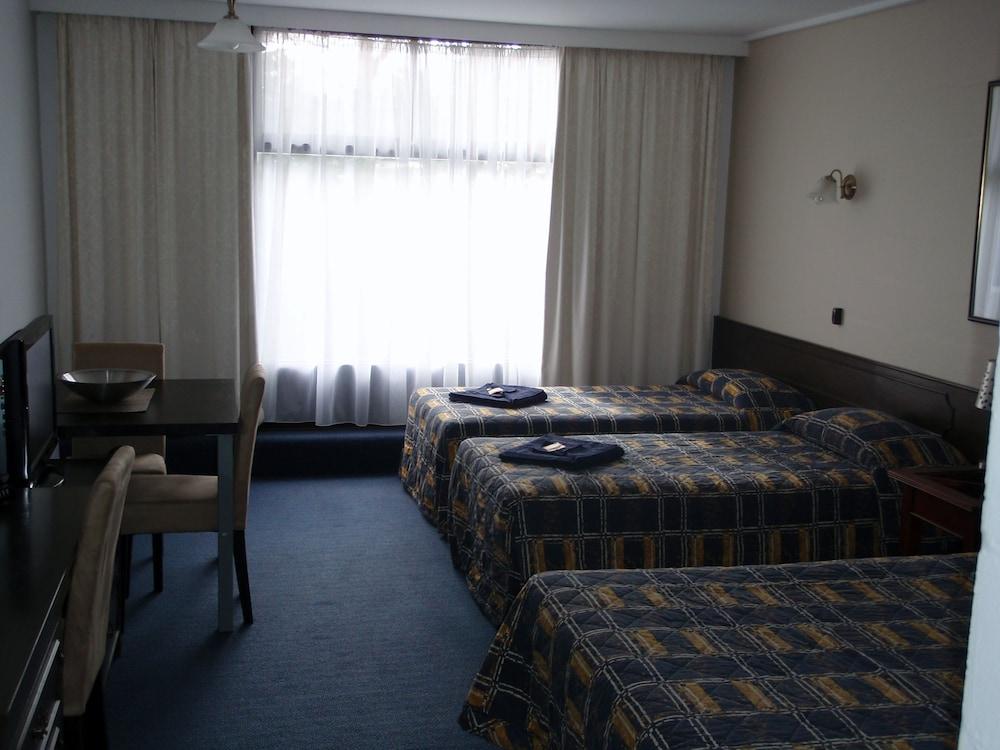 קווינסטאון West Coaster Motel מראה חיצוני תמונה